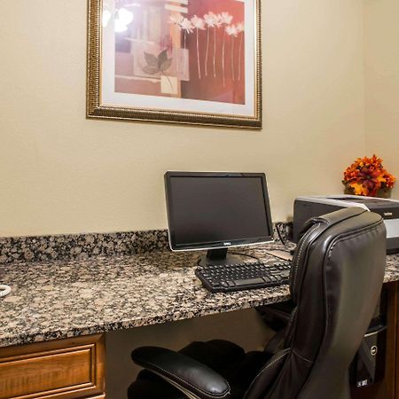 Quality Inn Litchfield Route 66 Bagian luar foto