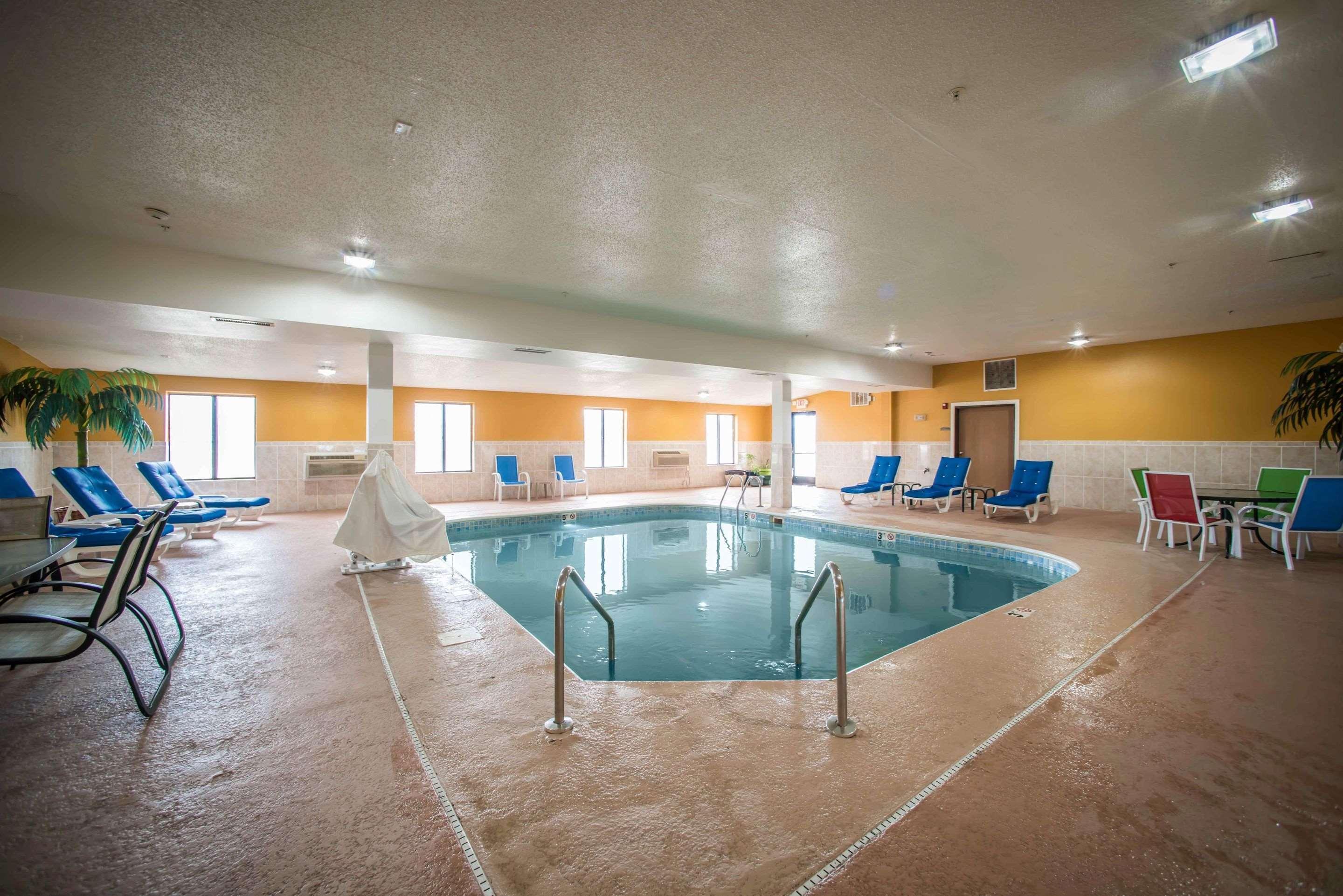 Quality Inn Litchfield Route 66 Bagian luar foto