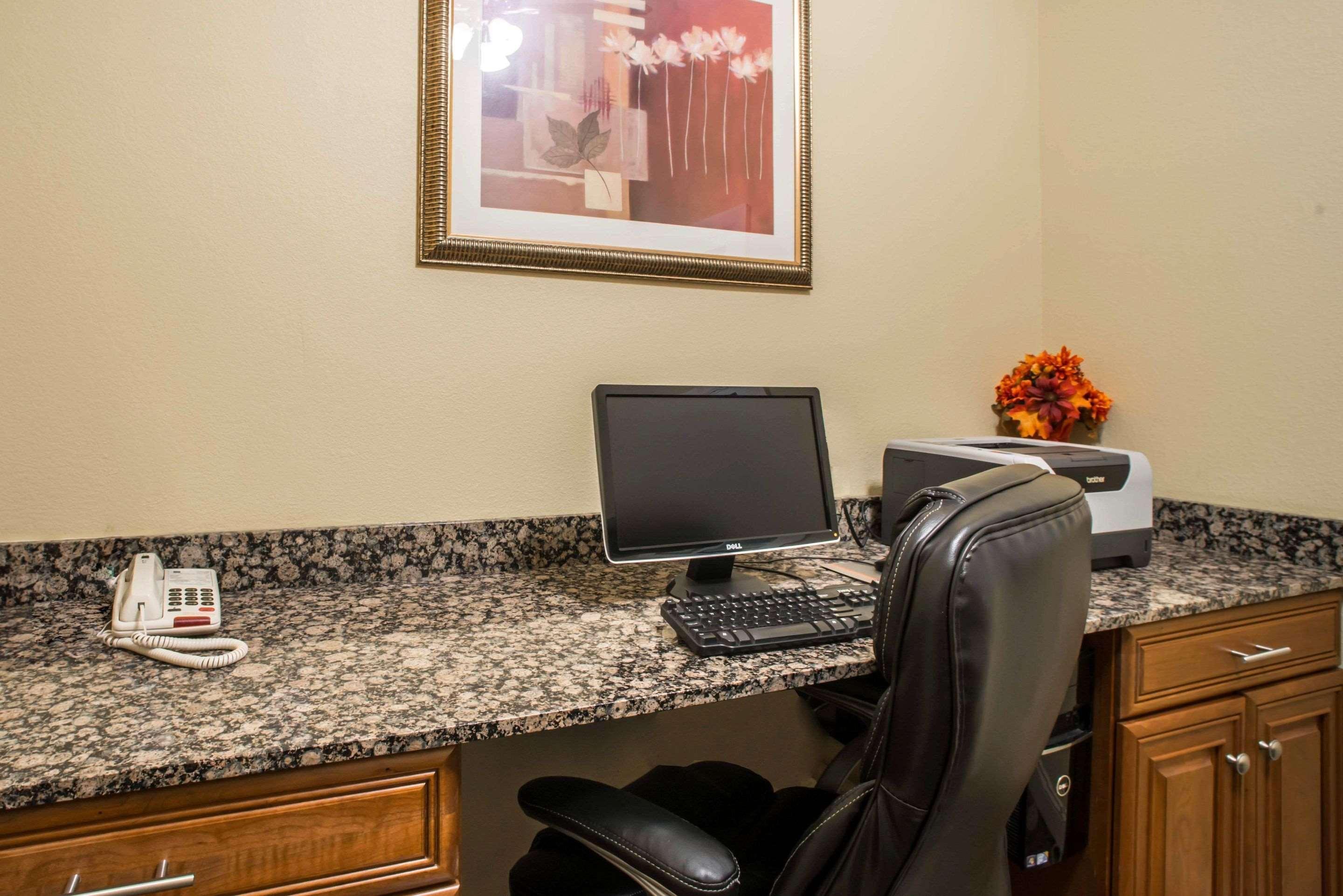 Quality Inn Litchfield Route 66 Bagian luar foto
